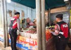 Patroli Pemantauan Bahan Pokok Sat Samapta Polres Ciamis Pastikan Stabilitas Harga dan Ketersediaan Sembako di Pasar Manis