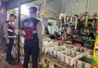Patroli Sat Samapta Polres Ciamis Pastikan Stabilitas Harga dan Ketersediaan Sembako di Pasar Imbanagara