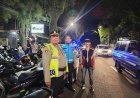 *Polsek Ciamis Patroli Kamtibmas ke Lokasi Nobar Persib di Pusat Kota Kabupaten Ciamis*