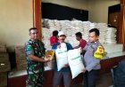 *Polsek Panawangan Polres Ciamis Awasi Distribusi Bapanas Beras dan Minyak Goreng ke Warga Jagabaya*