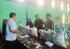 Polsek Cimaragas Hadir Kawal Penyaluran Bantuan Pangan, Pastikan Ratusan Warga Desa Hegarmanah Terlayani dengan Aman
