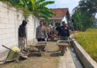 Polsek Lakbok Monitoring Pembangunan Jalan Usaha Tani di Desa Kalapasawit