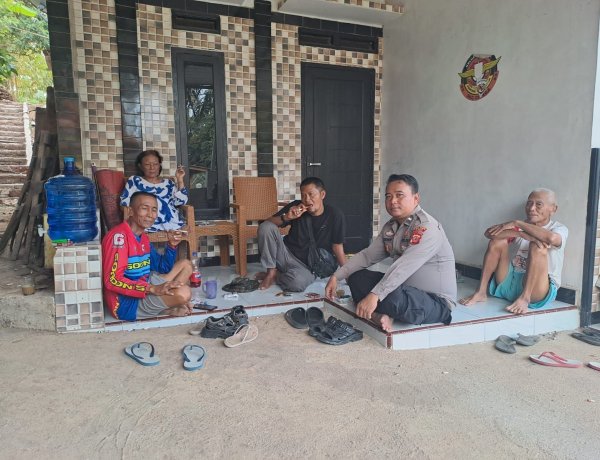 Polsek Cisaga Sambangi Bakal Calon Kades Bangunharja, Perkuat Cooling Down Jelang Tahapan Pilkades